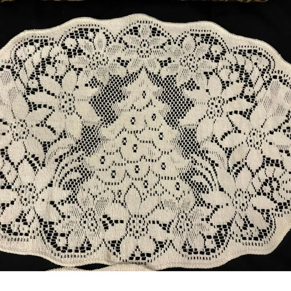 Vintage Lace Placemats Set 4 Christmas Tree Design 18.5 x 12 Cottagecore Fairy